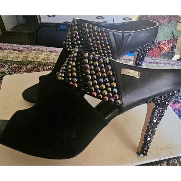 Calvin Klein Heeled Slides - Picture 5 of 15